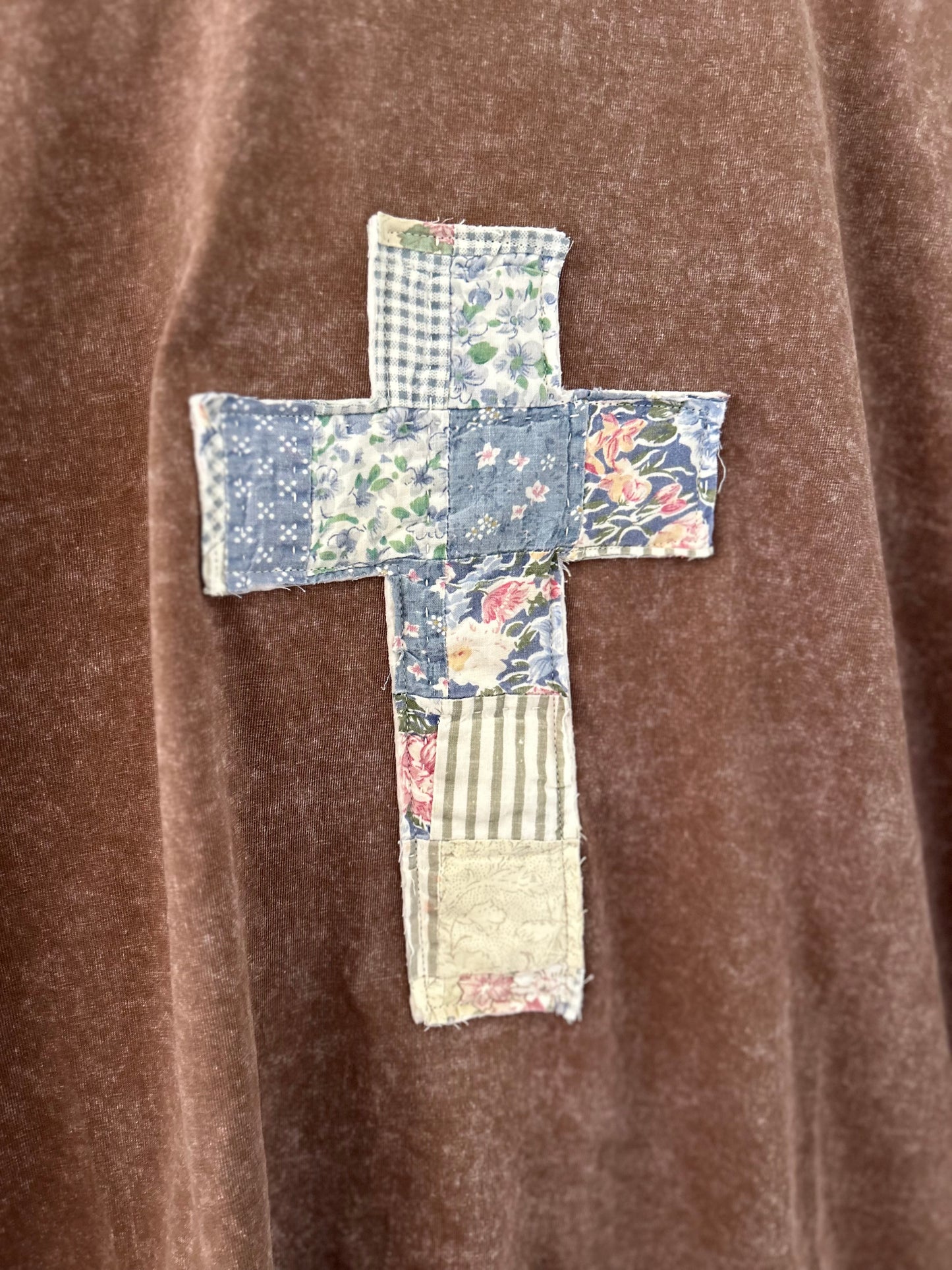 Vintage Quilt Cross Tee